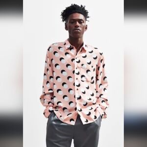 Urban Outfitters Pink Polka Dot Button-Up Shirt_Small